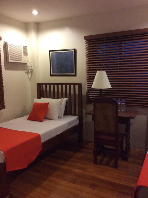 Casa Roces Acomodação com café da manhã Legazpi Quarto foto